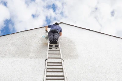 Peinture extérieure à Saint-Pont — façades et ravalement
